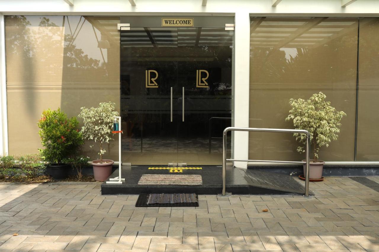 Loveland Residency Kochi Exterior foto
